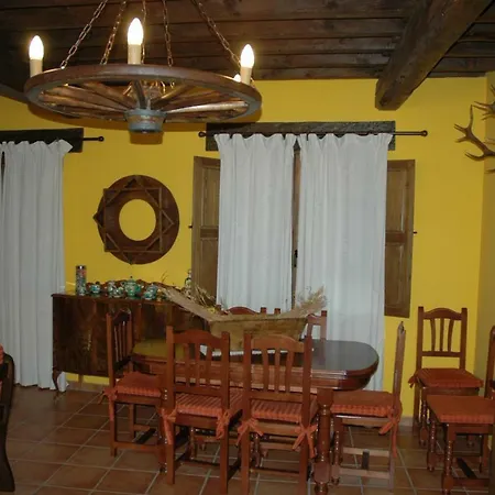 El Pedroso * Villar del Pedroso